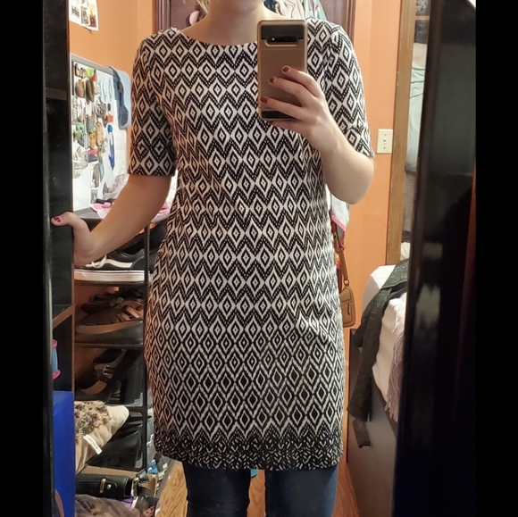 Black Pattern Dress - Picture 1 of 4
